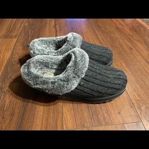 Sketchers BOBS Slip-On Ice Storm Clog women’s size 7.5